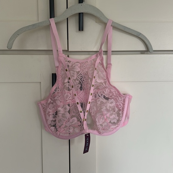 Adore Me Emmeline Unlined Plunge Bra - Picture 5 of 16